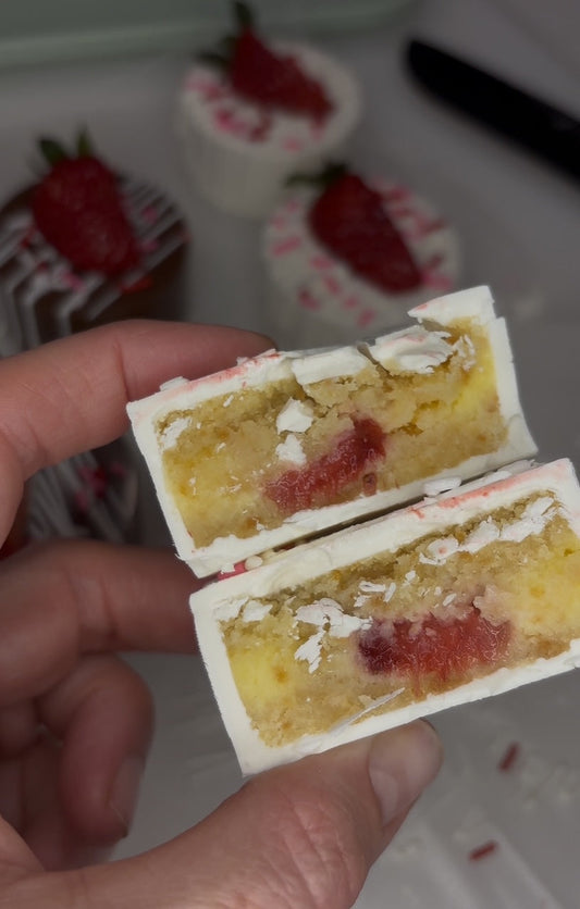 Trifle Cake Pucks!
