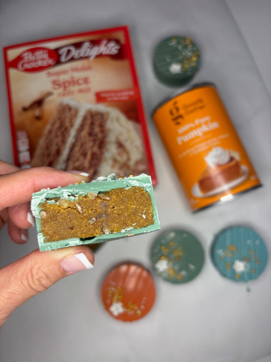 Pumpkin Spice (with Pumpkin Puree) Cake Pucks!